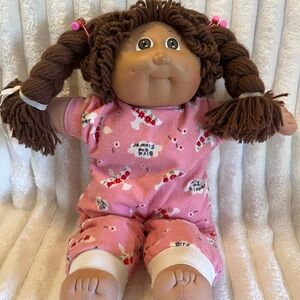 Cabbage Patch Kids Baby Doll Signed Xavier Roberts Brown Yarn Hair Pink Pajamas